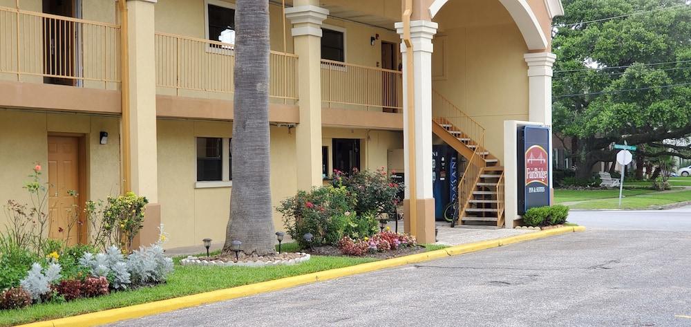 Rodeway Inn & Suites Houston Near Medical Center Εξωτερικό φωτογραφία