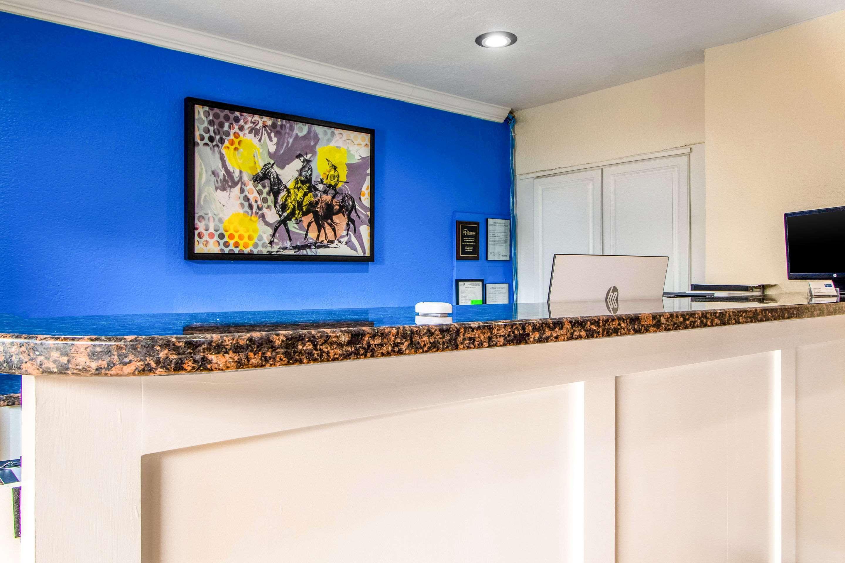 Rodeway Inn & Suites Houston Near Medical Center Εξωτερικό φωτογραφία
