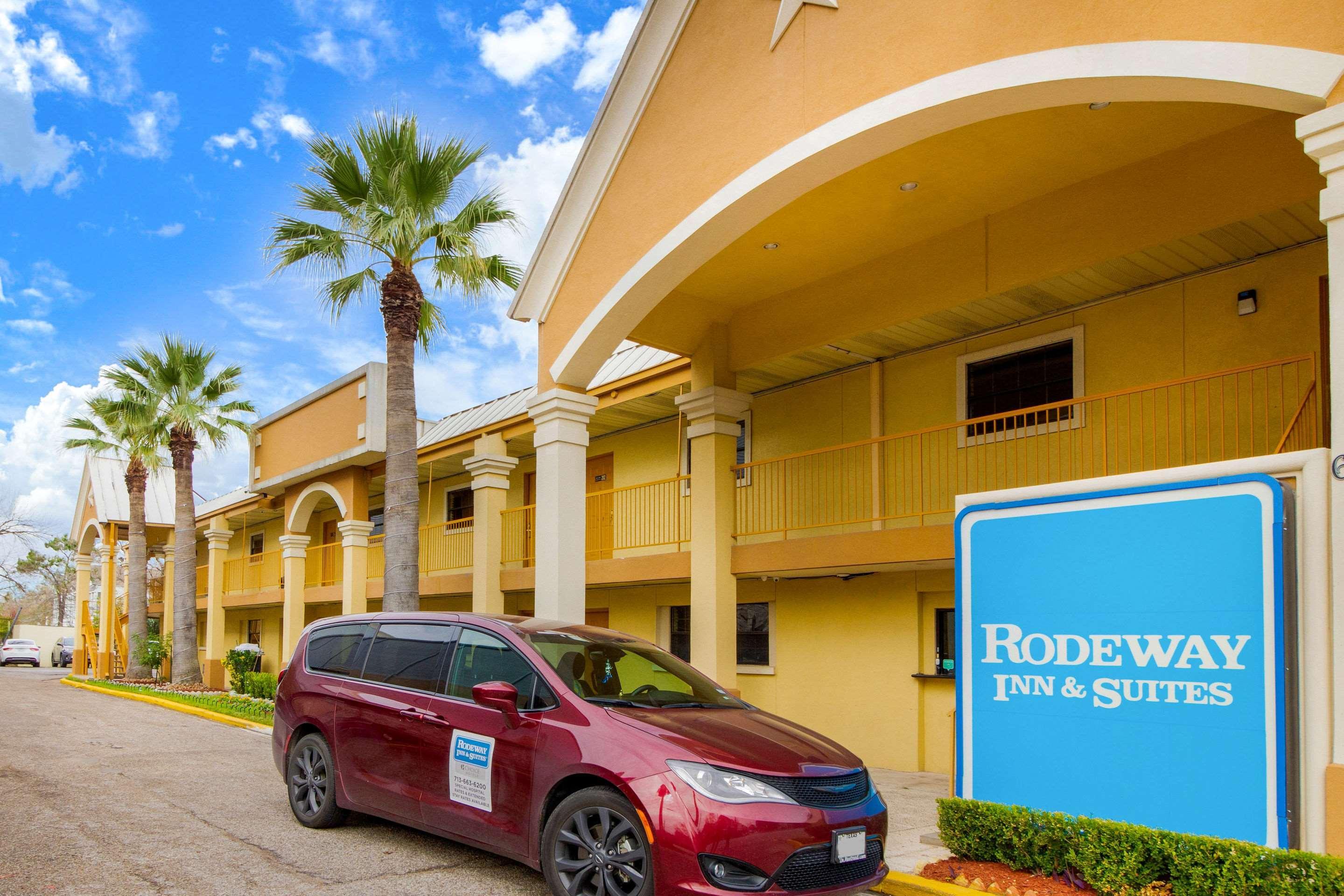Rodeway Inn & Suites Houston Near Medical Center Εξωτερικό φωτογραφία