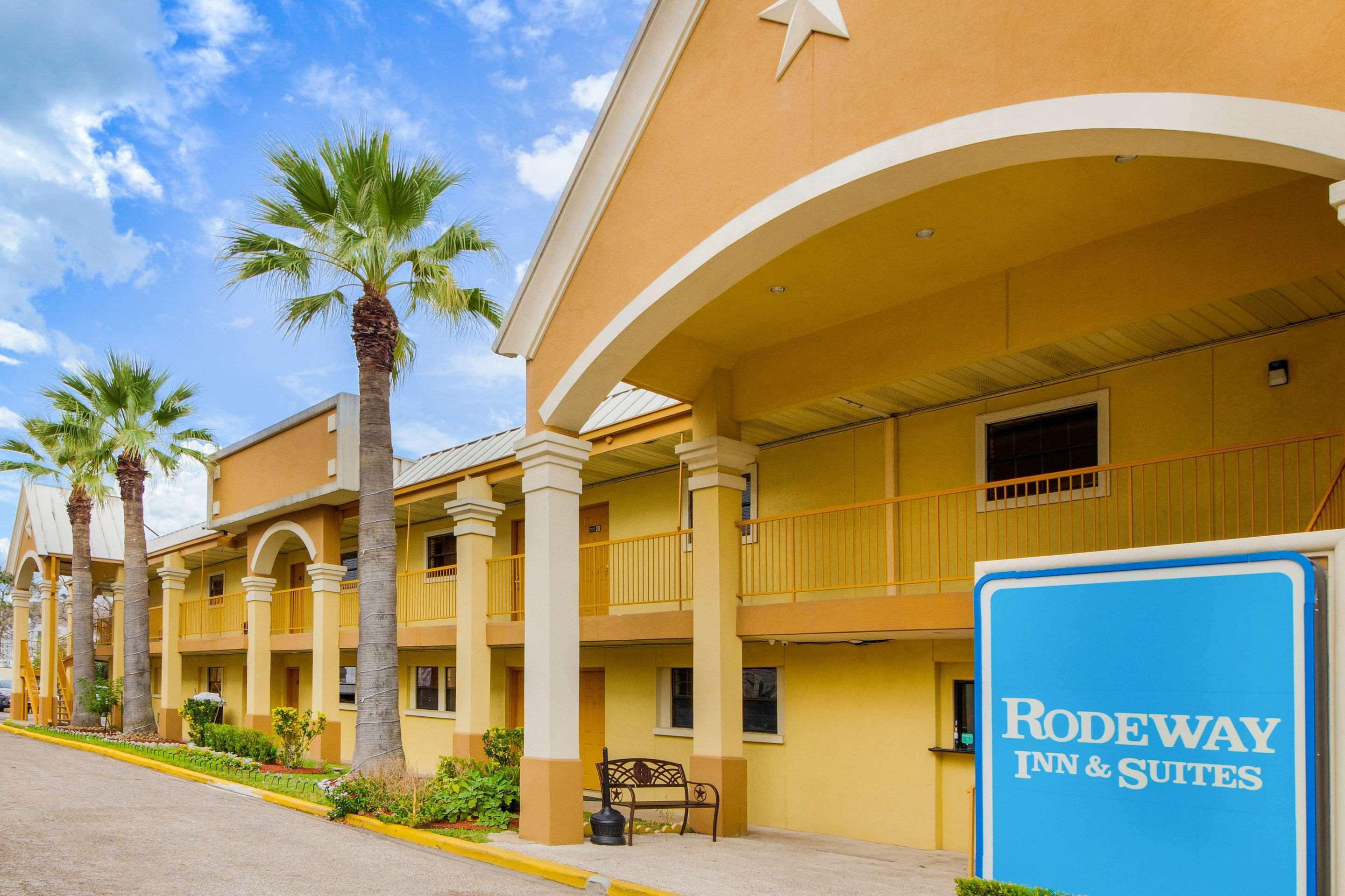Rodeway Inn & Suites Houston Near Medical Center Εξωτερικό φωτογραφία